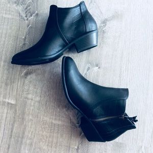 Ankle boots